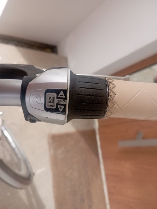 Rower holenderski Batavus model Mambo-7 DN7 Cremewit 53