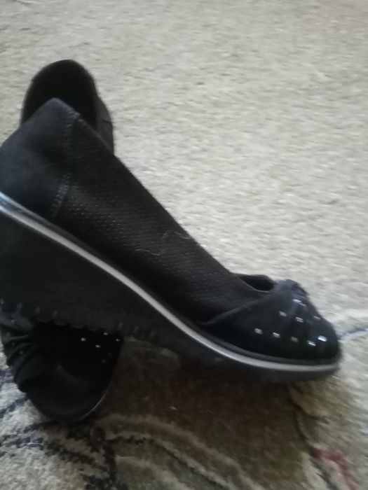 Босоніжки Англія 42р