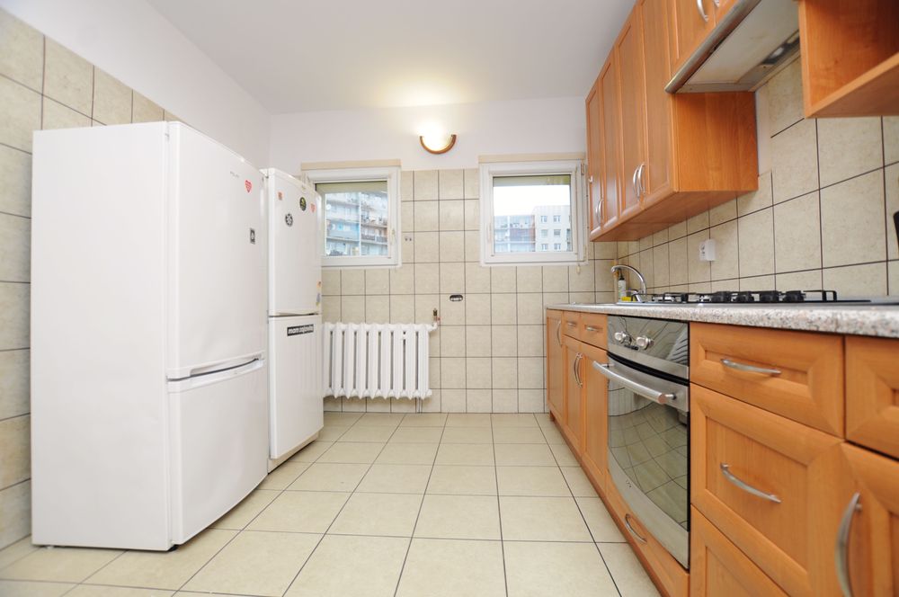 8-10 miejsc noclegowych - 4 pokoje | Darmowy parking| WIFI