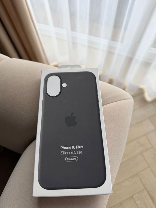 Nowe oryginalne etui Silicone Case MagSafe do Apple Iphone 16 Plus