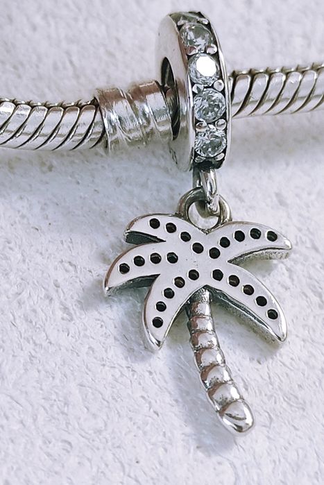 Zawieszka Palma z cyrkoniami charm's