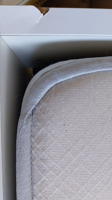 Cama IKEA usada com gavetão