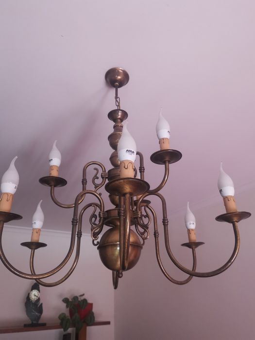 Candeeiro com novo lâmpadas