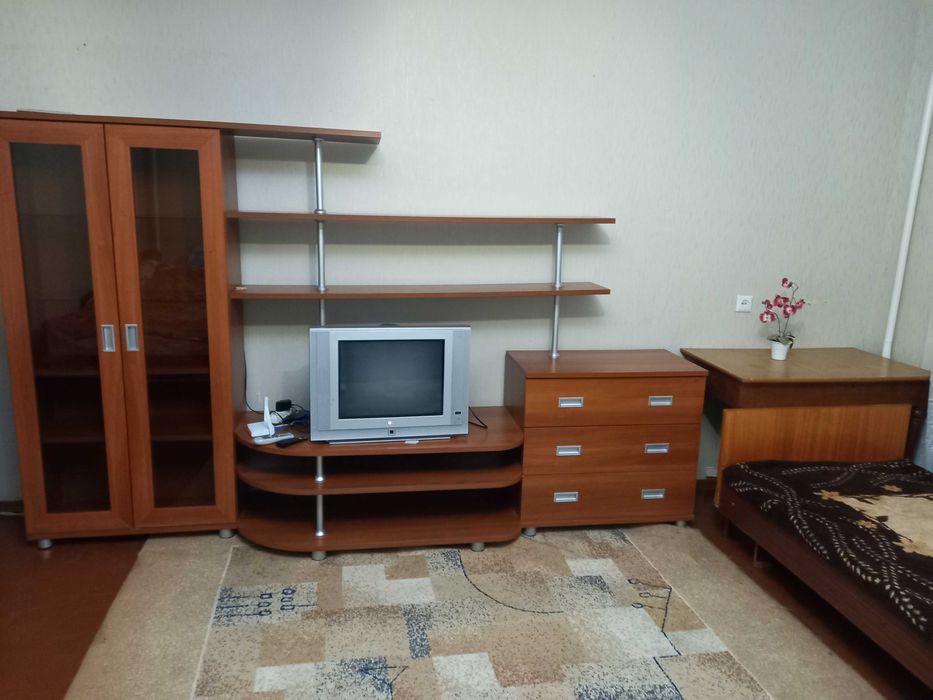 Здам 1 кім.  мебльовану квартиру погодинно, подобово, потижнево