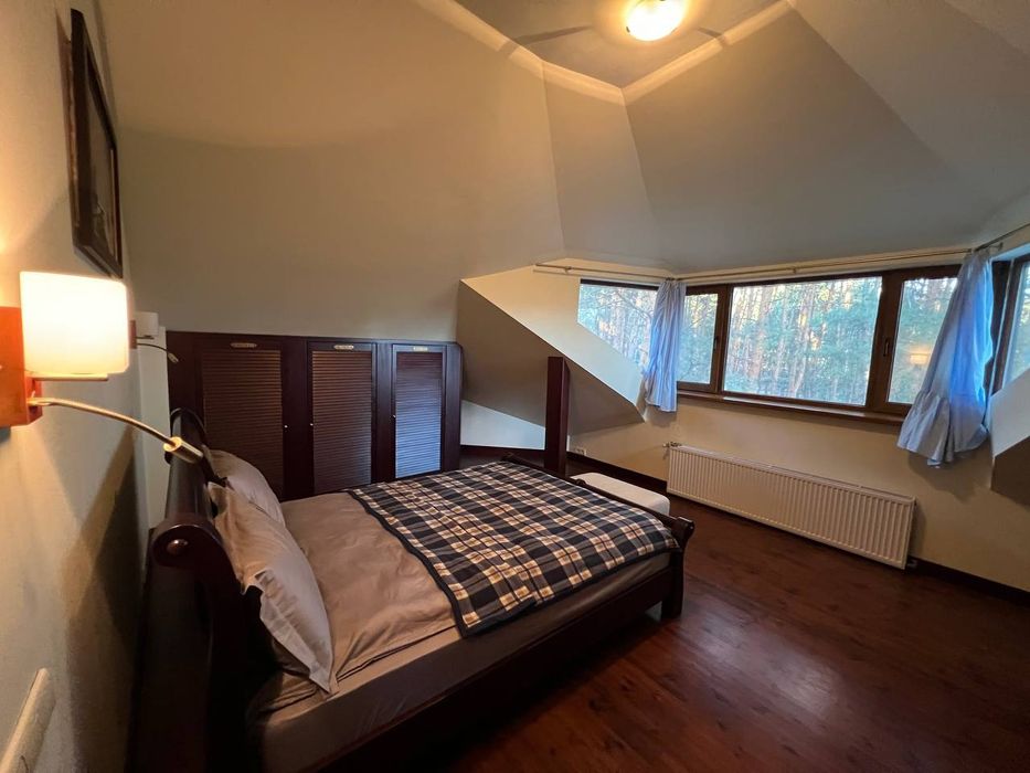 Продаётся эксклюзивный дом в Обуховке в сосновом лесу и возле реки