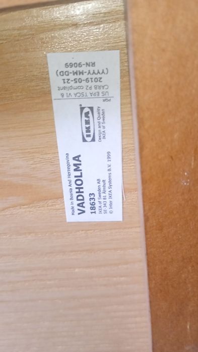Armário arrumação VADHOLMA IKEA 
Arrumação aberta