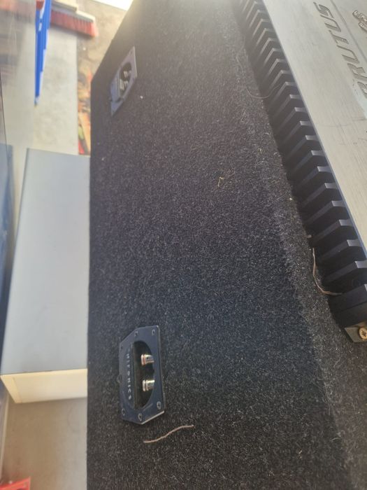 Wzmacniacz samochodowy HIFONICS