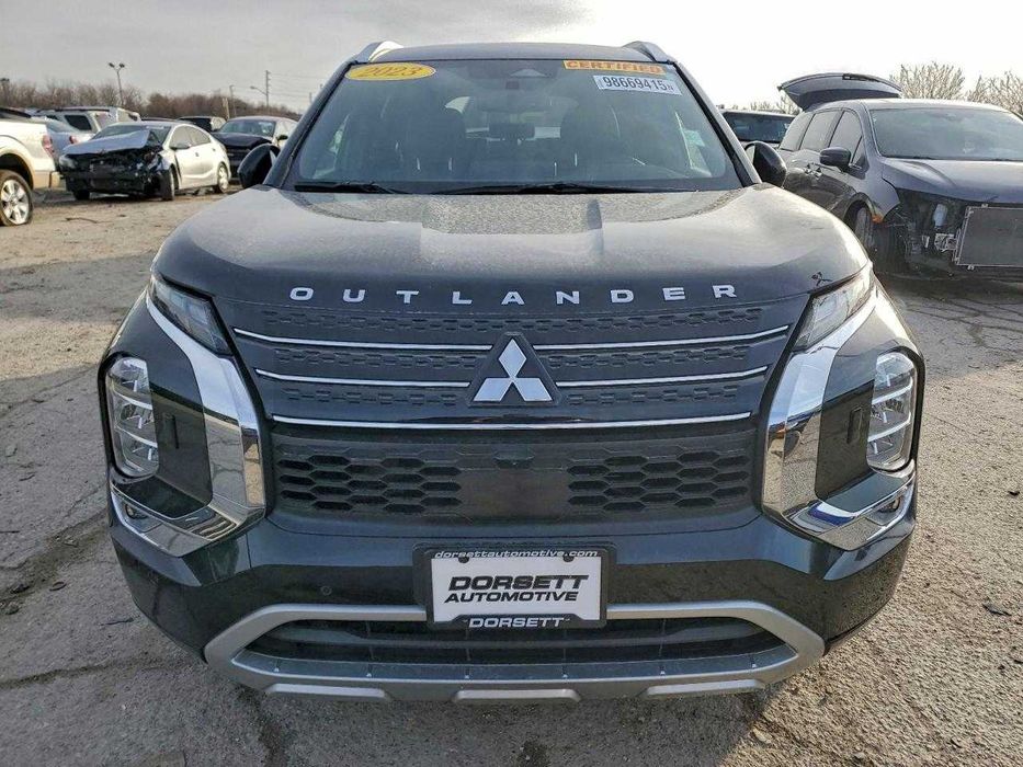 Mitsubishi Outlander SEL 2023