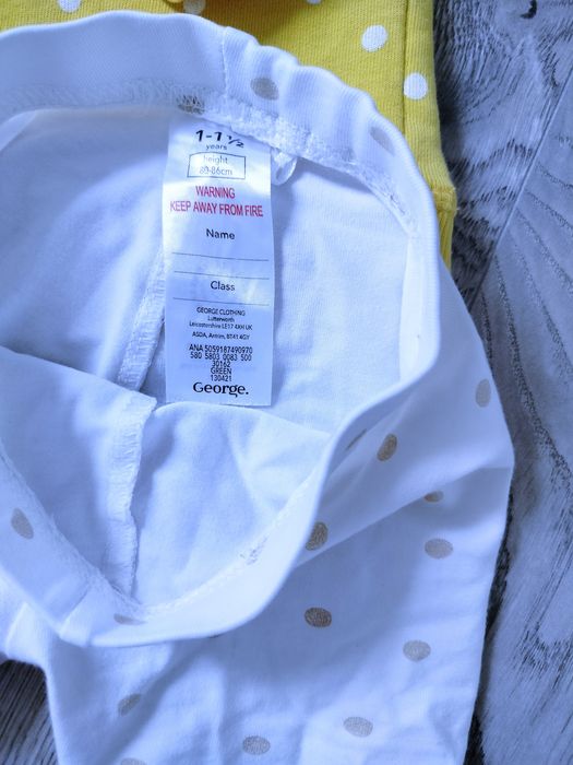 Komplet niemowlęcy H&M.