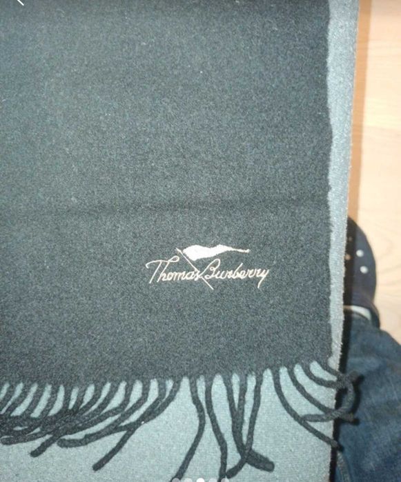 Szalik  Burberry