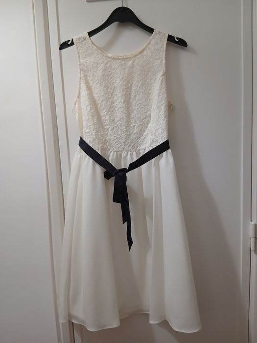 Vestido branco renda forrado 38