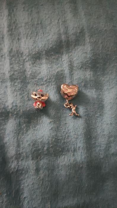 2 peças pulseira em aço forma de gata e cão