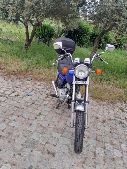 Moto Honca cm 125