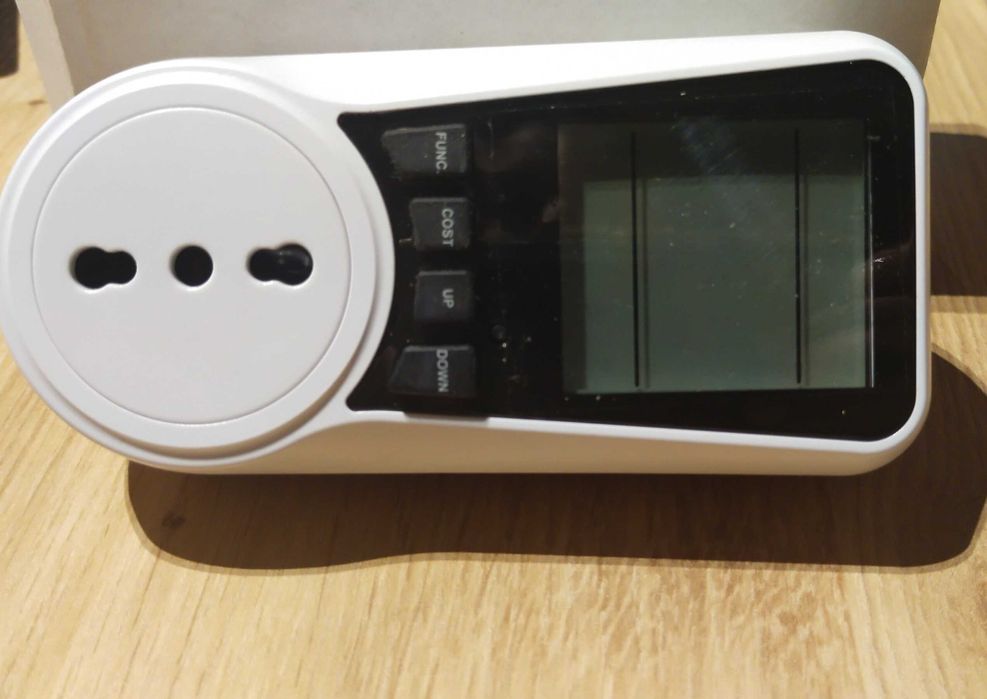 Miernik zużycia elektrycznego