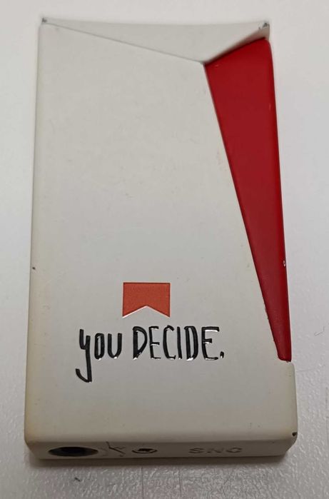 Zapalniczka z lat 80 Marlboro