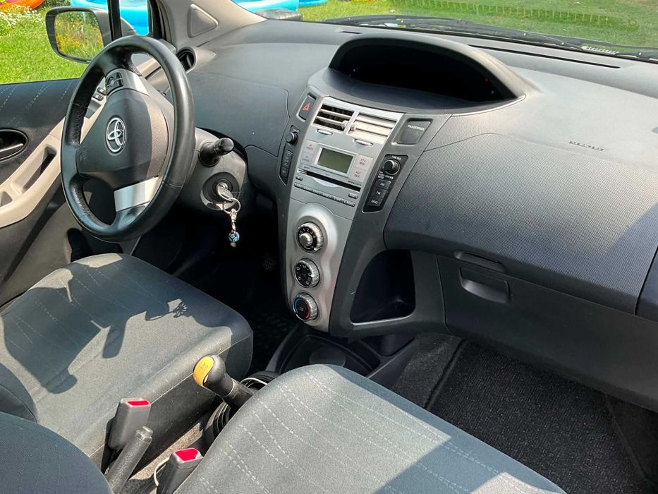 Toyota Yaris  2006