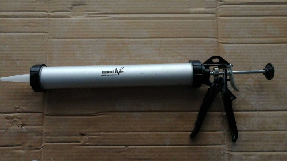 Motive wyciskacz do mas uszczelniających/silikonu 600 ml