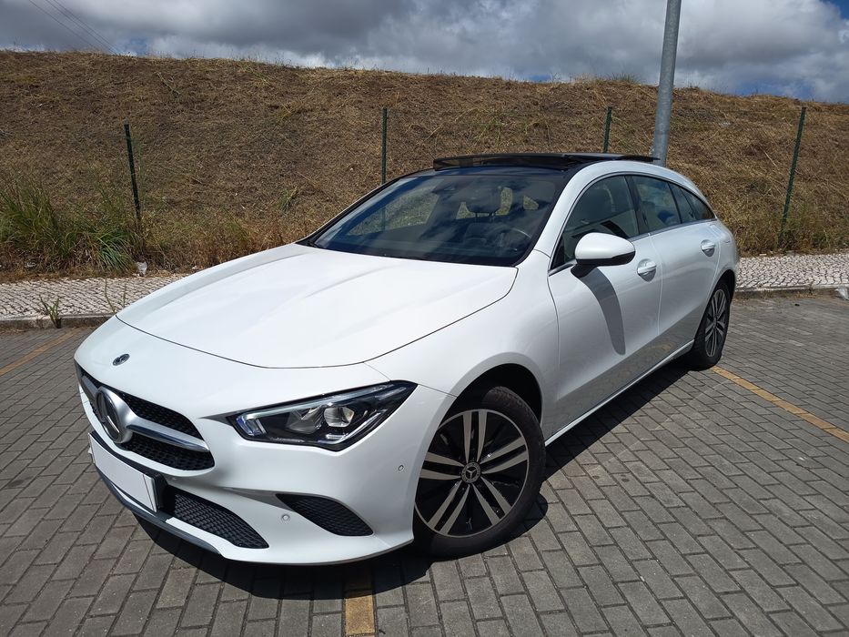 Mercedes CLA250e SB - Teto Panorâmico