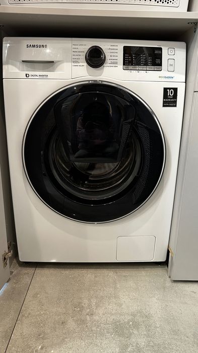 Pralka Samsung w doskonałym stanie eco bubble addwasch 8kg