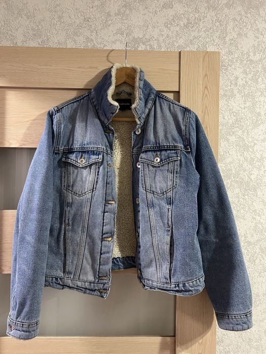 Тепла джинсова куртка