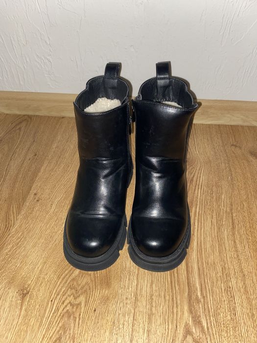 Сапожки на дівчинку