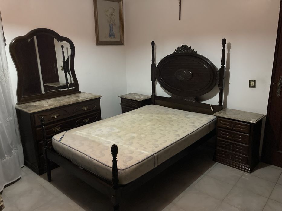 Mobilia quarto madeira maciça