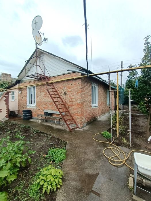 Будинок п.Сєвєрний з ремонтом