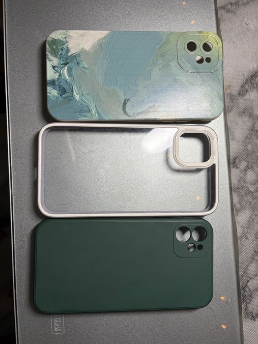 Чехлы на айфон 11