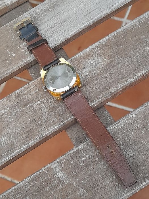 Relógio de pulso de corda da Caravelle automatic - funciona lindamente