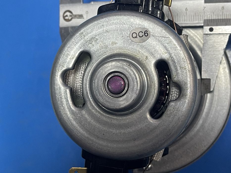 Двигун для порохотяга Rowenta VCM021, 1400w, для пилососа ровента.