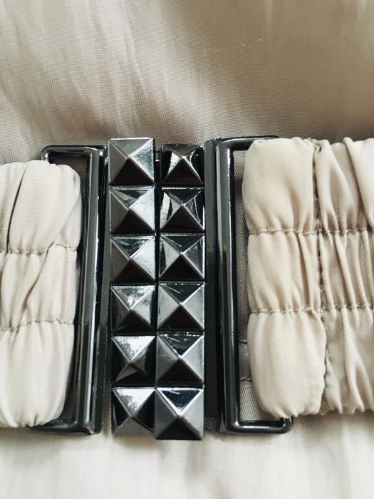 OKAZJA .Monnari XL 42 kurtka zimowa damska futerko kołnierz .