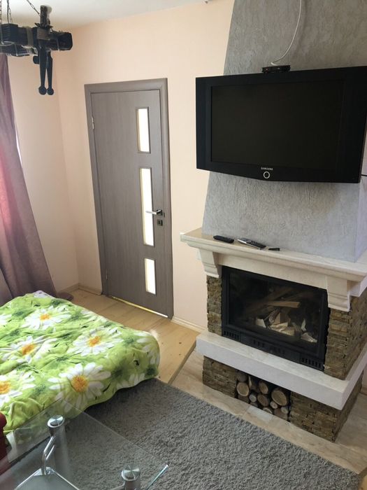 Двохповерховий особняк подобово