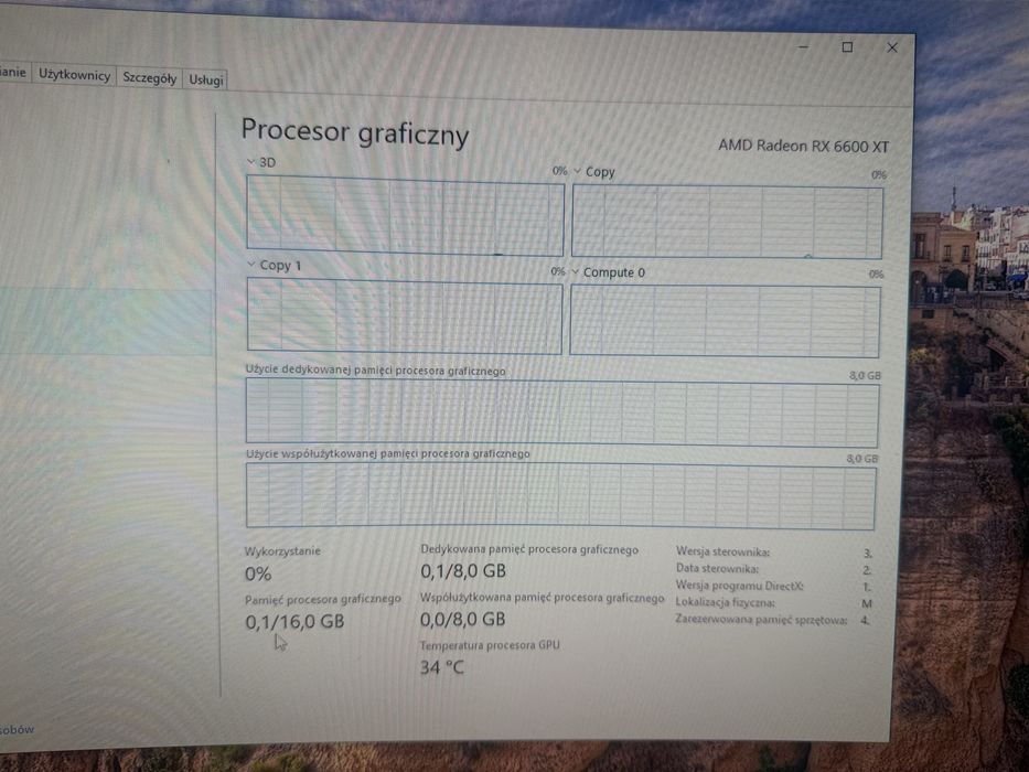 PC i7-8700 / 6600xt 8gb sapphire nitro + / KRUX