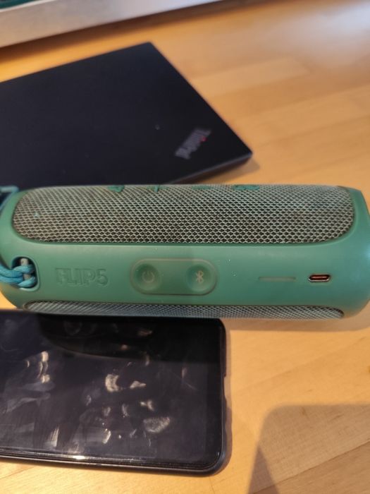 JBL Flip 5 - coluna portátil