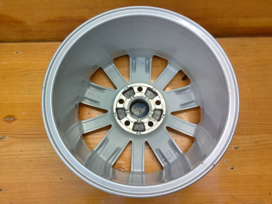 felga 3aa601025 vw passat b7 pojedyncza 7 x 16 et45 5x112 dekielek /3.4/