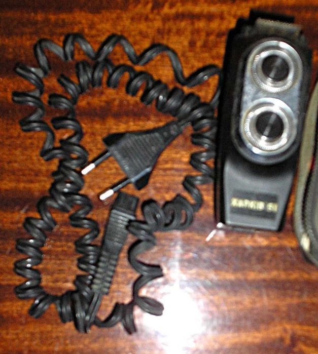 електробритва "Харків" у неробочому стані