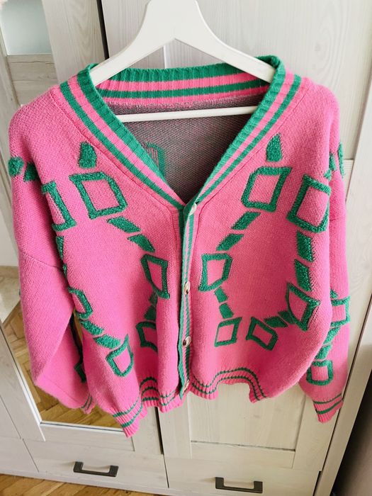 Piekny kardigan sweterek