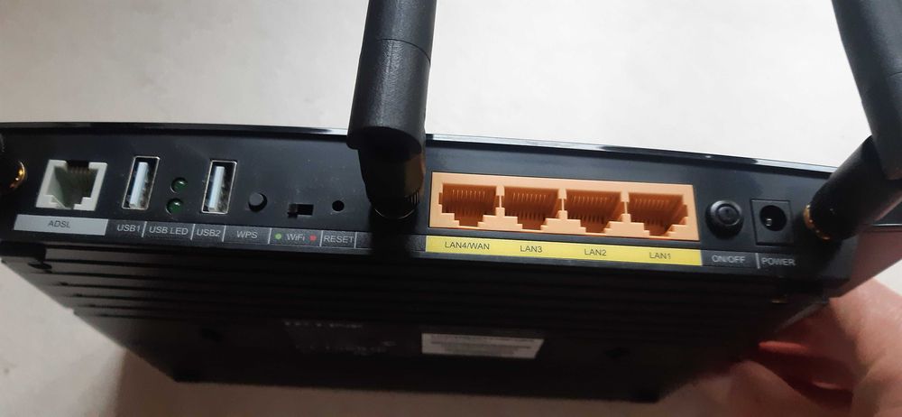 TP-Link AdSL2+ Modem Router