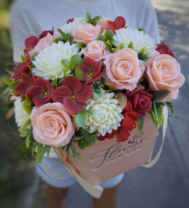 Букет з мила мильні квіти цветы из мыла вчительці піони ромашки рози