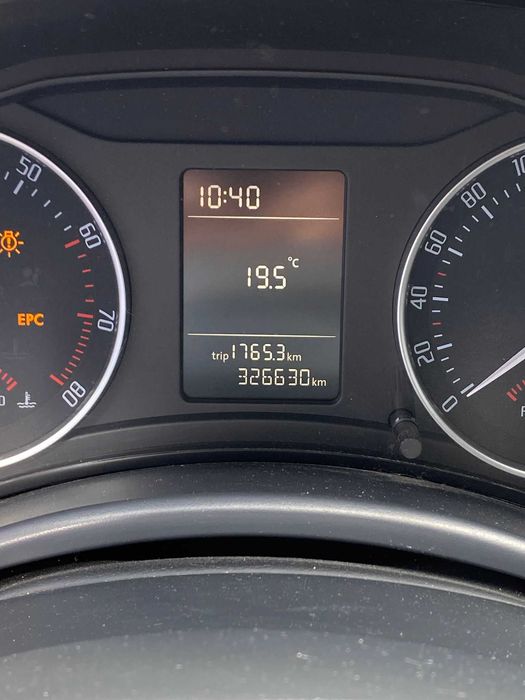 Skoda Octavia 1,6 biała