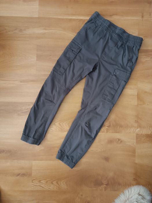 Практичні котонові чоловічі штани - джогери H&M, розмір S/M.