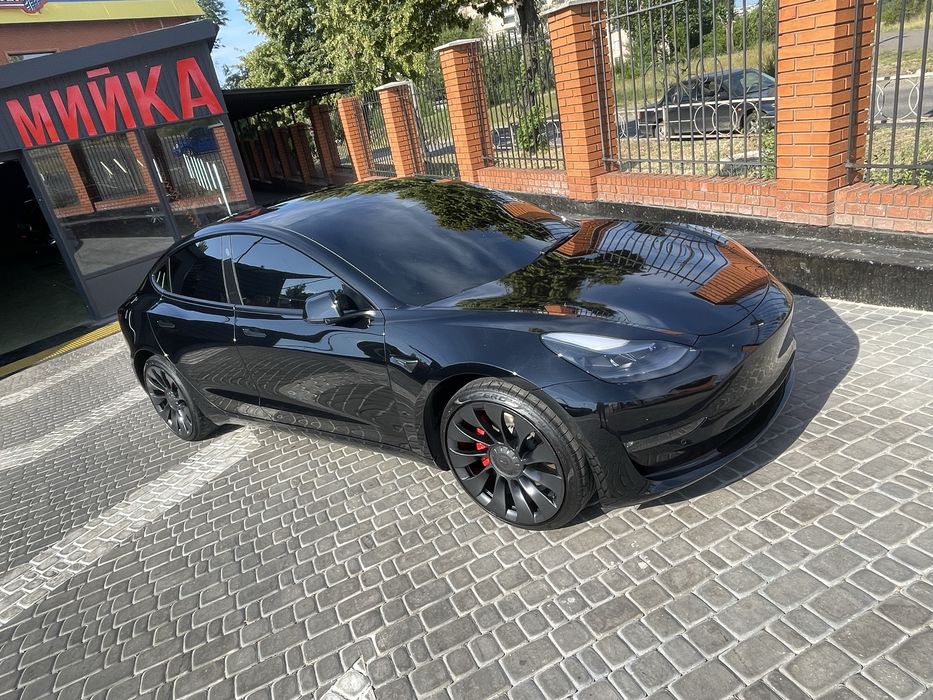 продам теслу м3 performance 2022