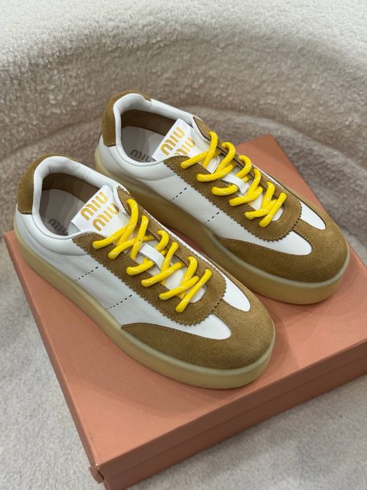 Кросівки Miu Miu в коробці 37р натуральна шкіра