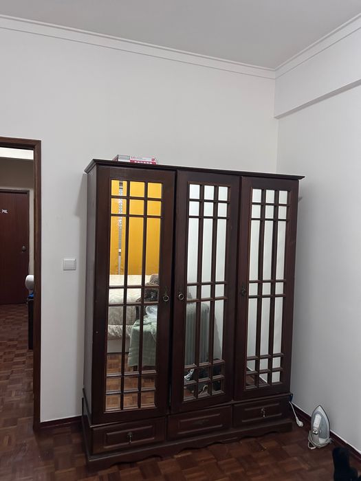 Guarda roupa ropeiro