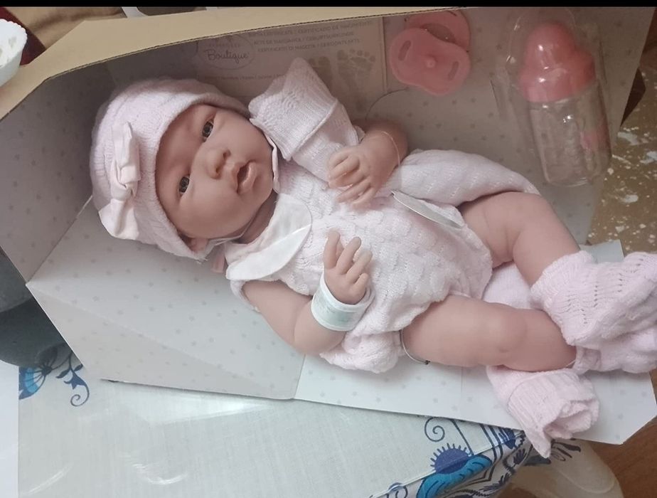 Bebe reborn Novo (menino/menina)