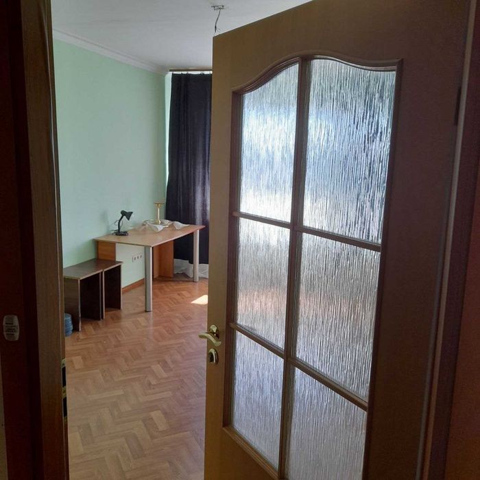 Продається 1 кімнатна. М. Бровари, вул. Грушевського, 7. Без комісії