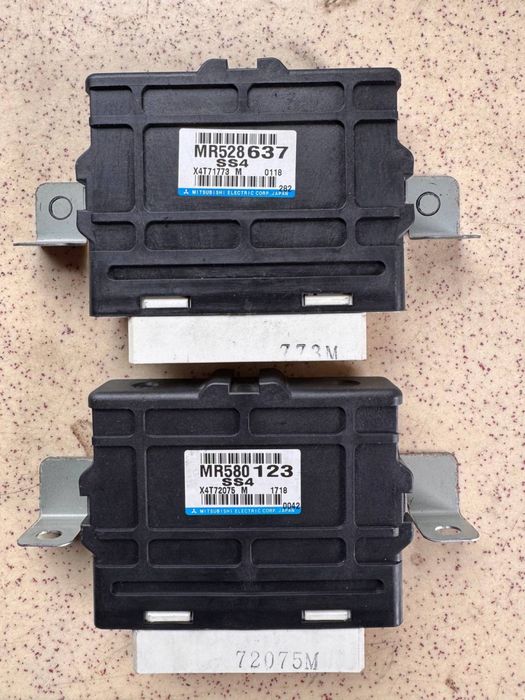 Блок раздатки Pajero 3