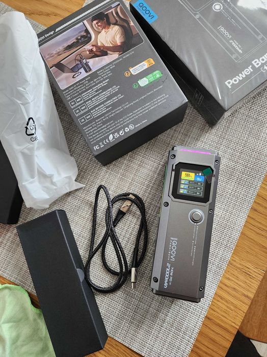 повербанк QOOVI 27000mAh 99Wh Power Bank PD 140W NEON
