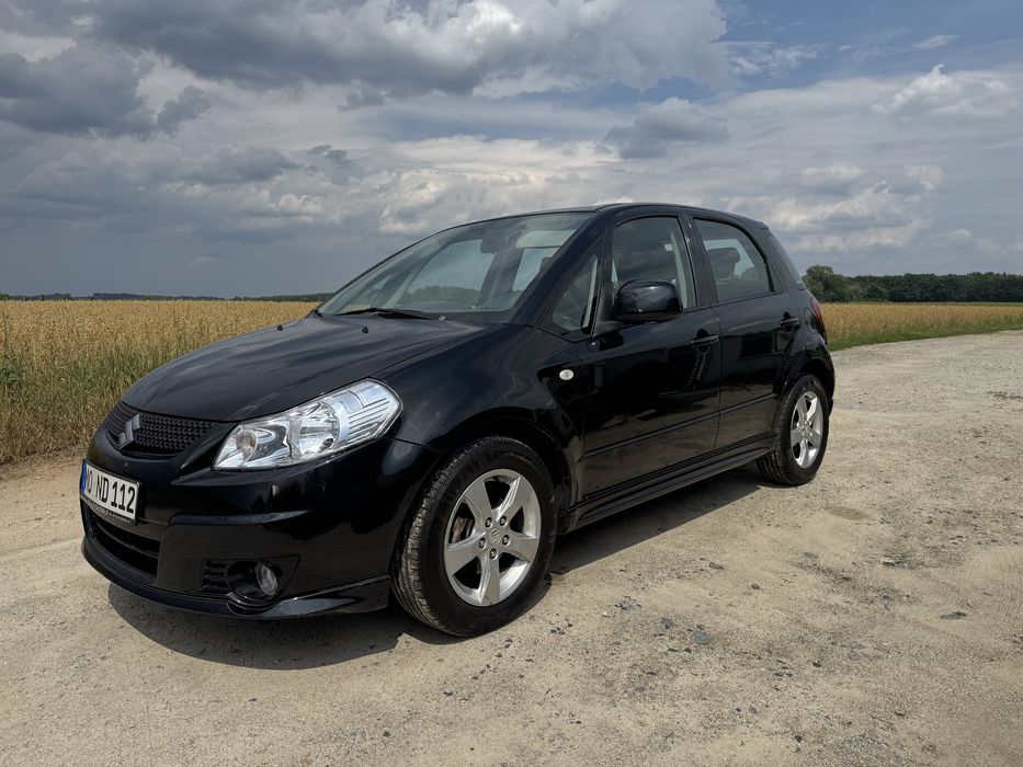 Suzuki Sx4 1.6 benzyna 97 tys km