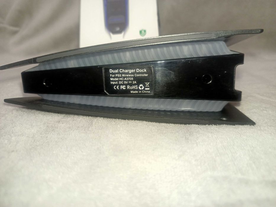 PS5 Док-станція для геймпадів Dualsense на 2 контроллери